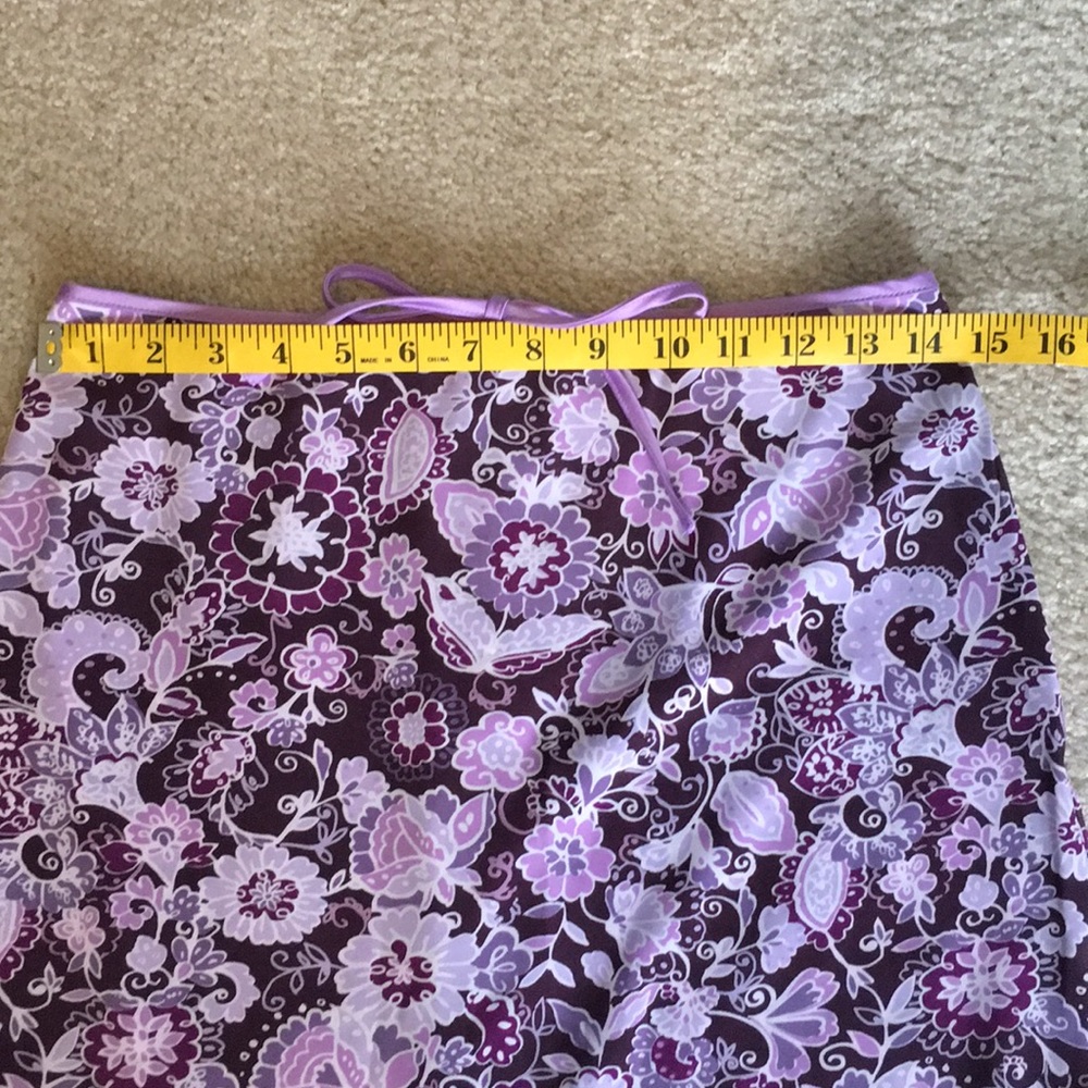 Floral skirt - Picture 2 of 4